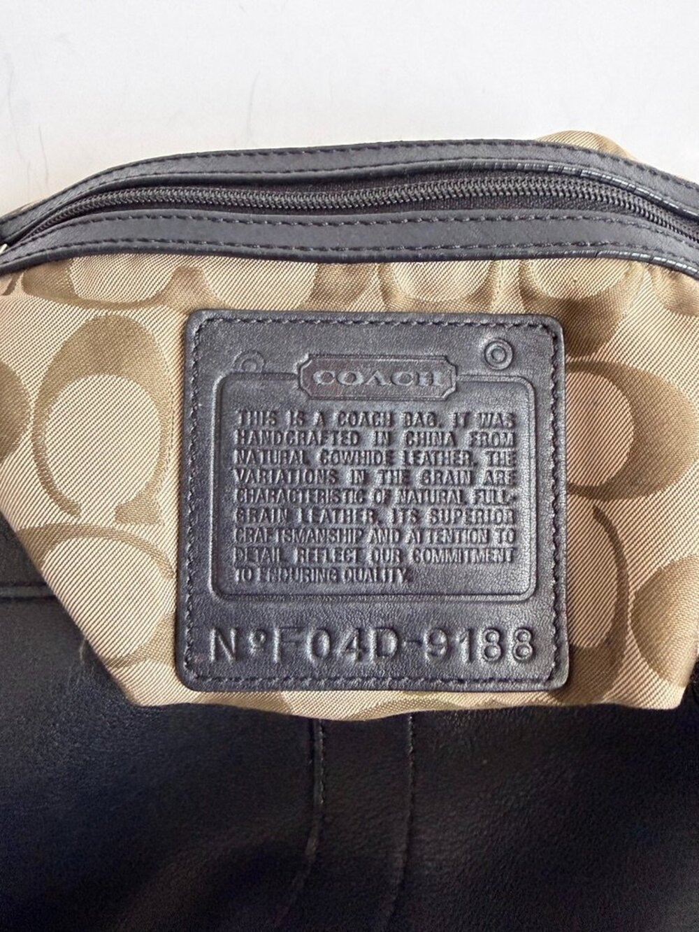 Vintage Y2K Coach 9188 Legacy Slim Duffle Crossbody Shoulder Bag Black Leather - Picture 9 of 10